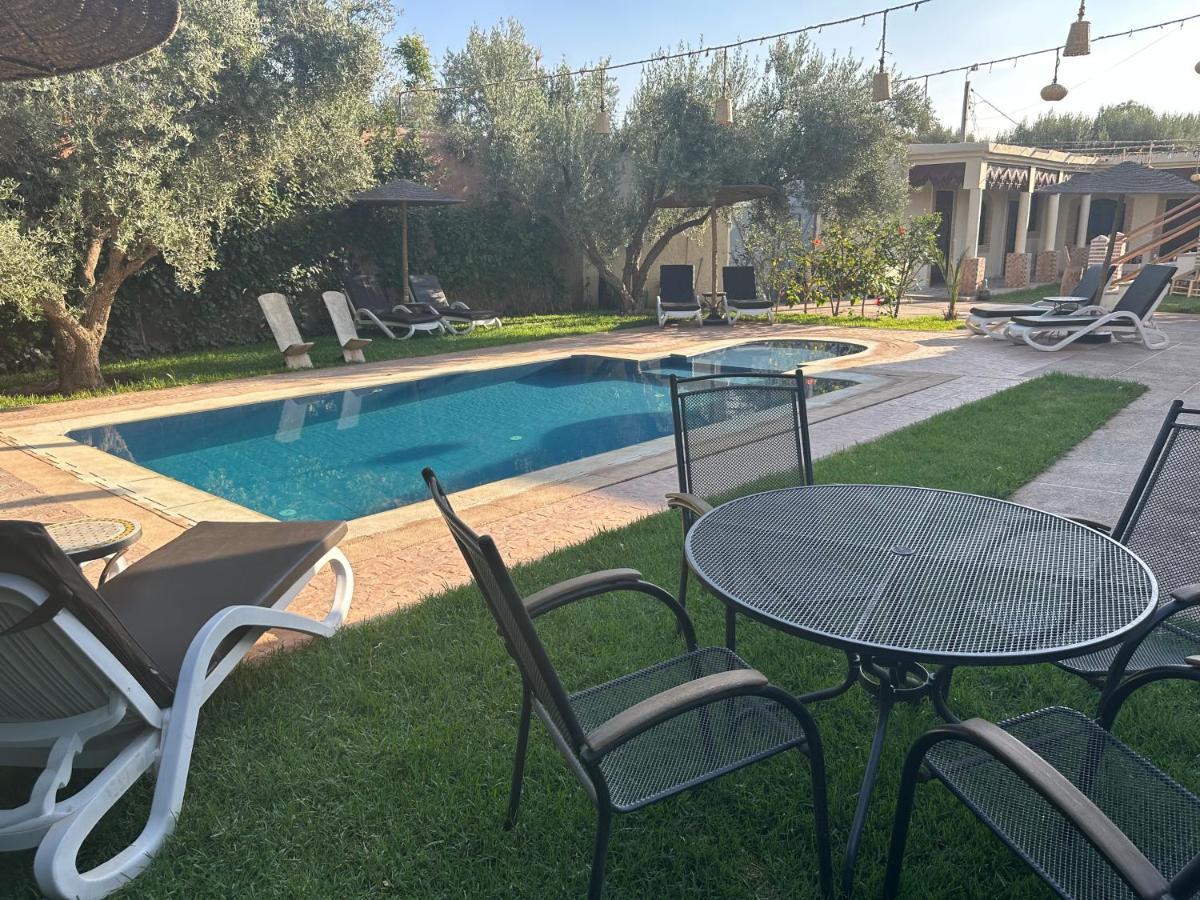 Oasis Merasi Marrakech Lagouassem Luaran gambar