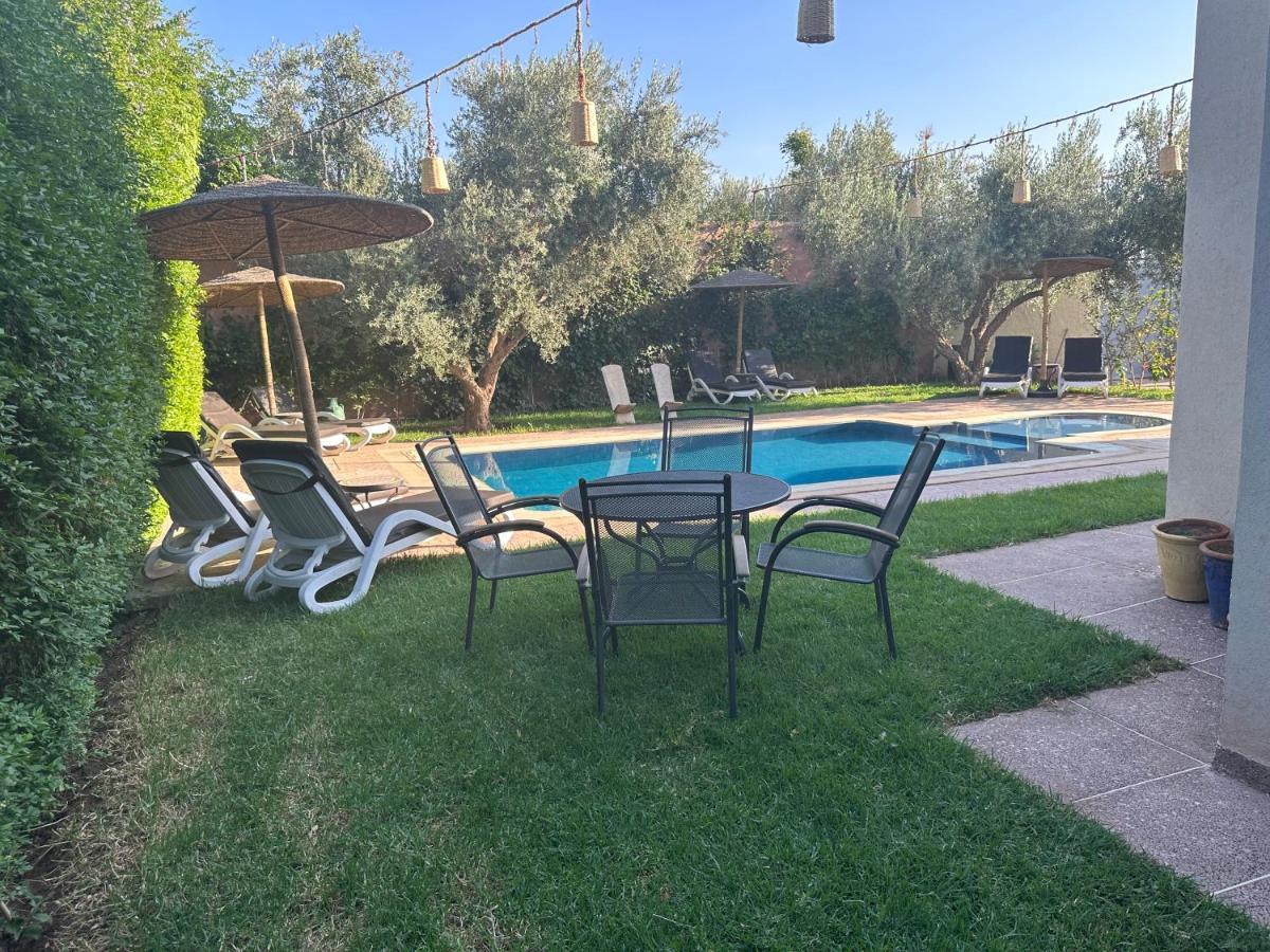 Oasis Merasi Marrakech Lagouassem Luaran gambar