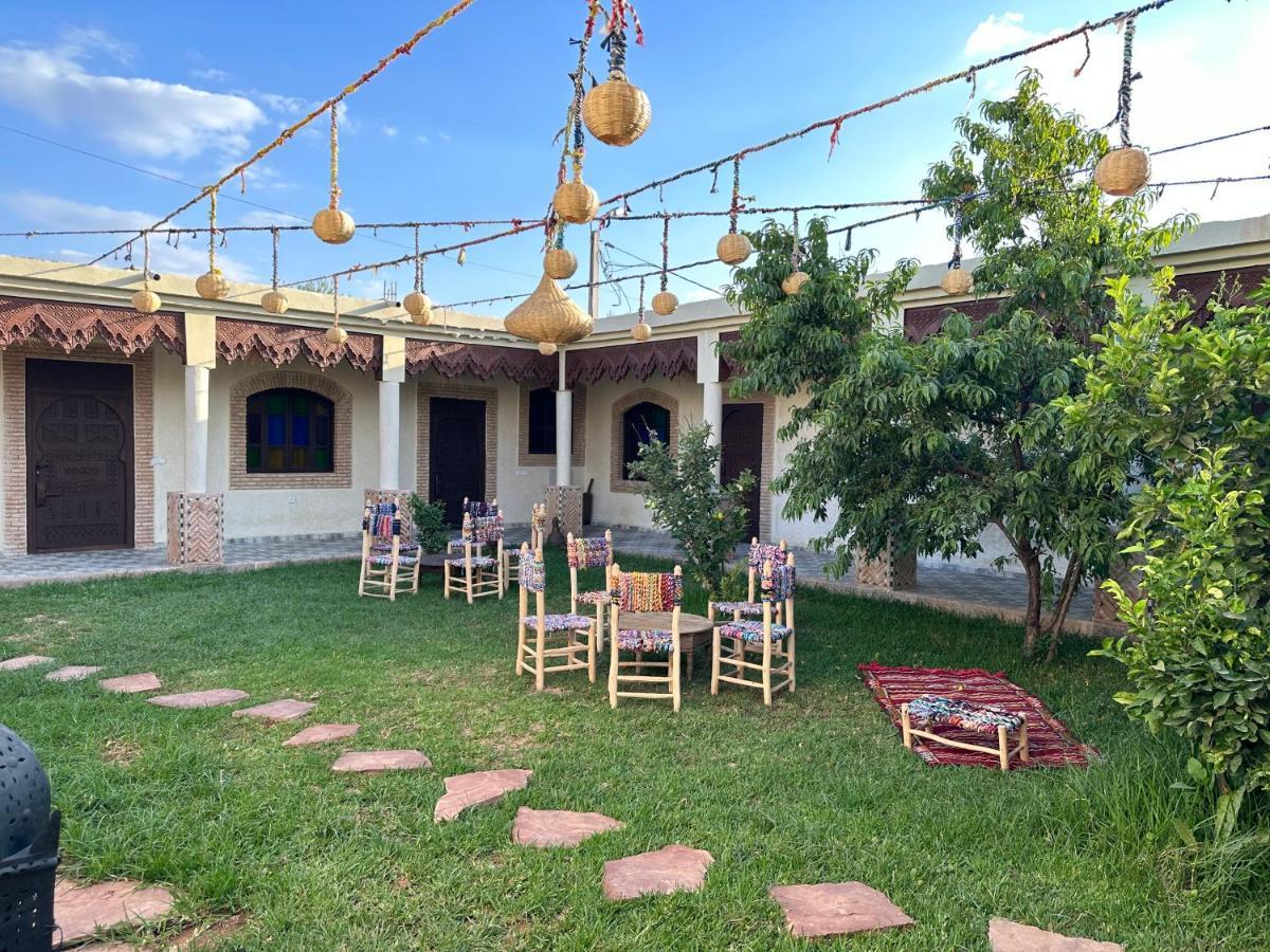 Oasis Merasi Marrakech Lagouassem Luaran gambar